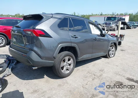 2022 Toyota Rav4 Xle z USA, uszkodzony, nr VIN 2T3W1RFV5NW202544
